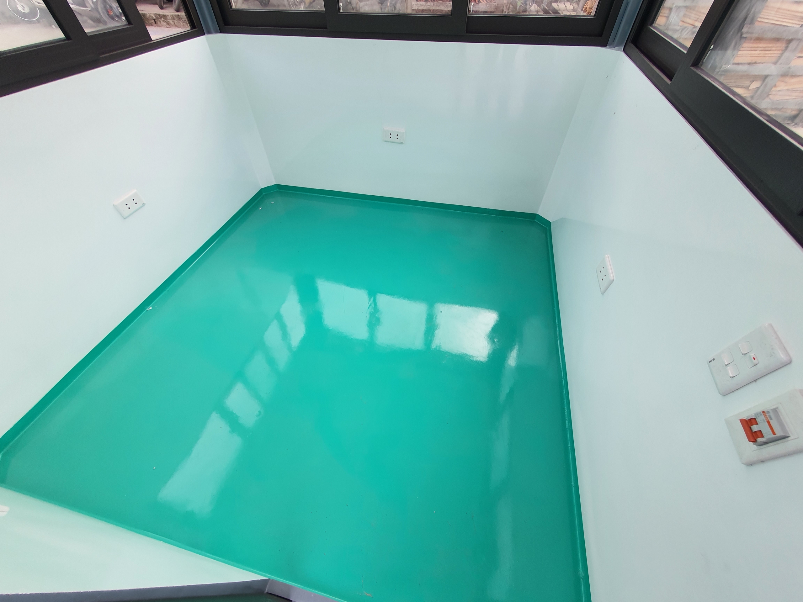 Nội thất nhà bảo vệ Handy